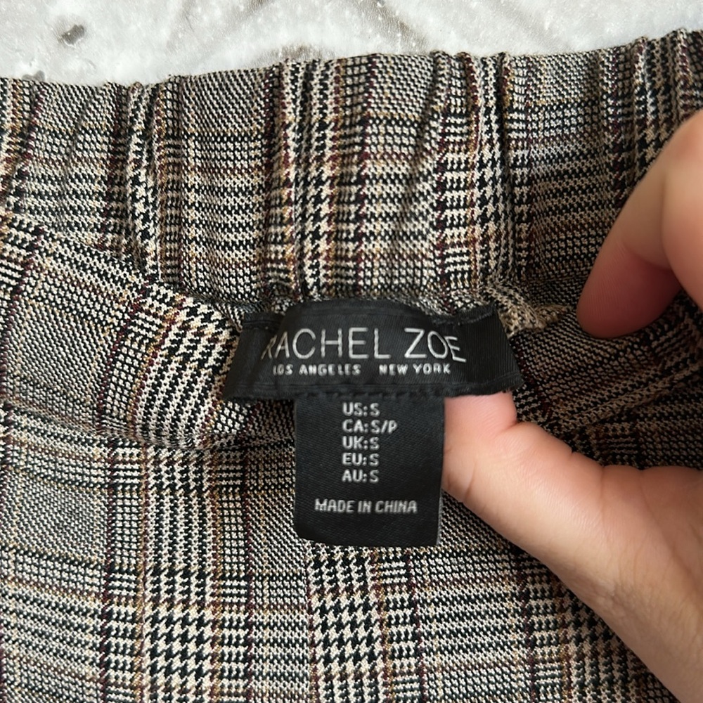 Woman’s Plaid Pants - Brown - Picture 2 of 6